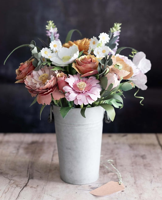 The Bouquet in a Book - Press-out Papercraft