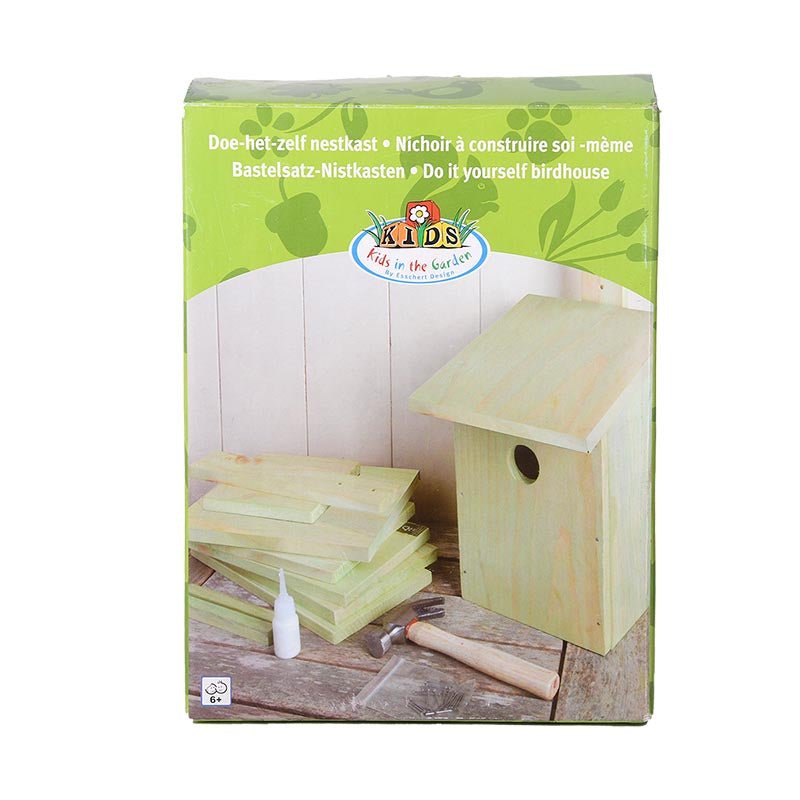 DIY Bird Nesting Box