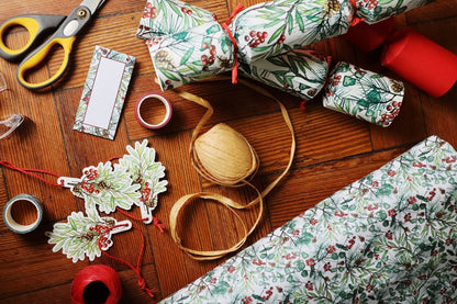 Christmas Sprig 50cm x 70cm Flat Wrap (Tube of 25pc)