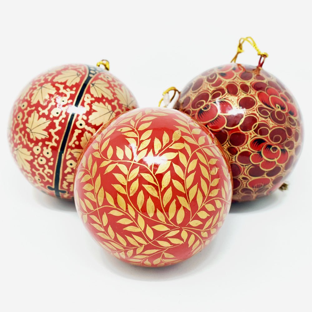 Kashmiri Red Small Papier-mâché Round Baubles - Set of 6