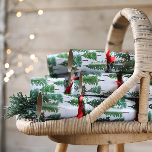Snowy Forest Christmas Crackers, 12 pack