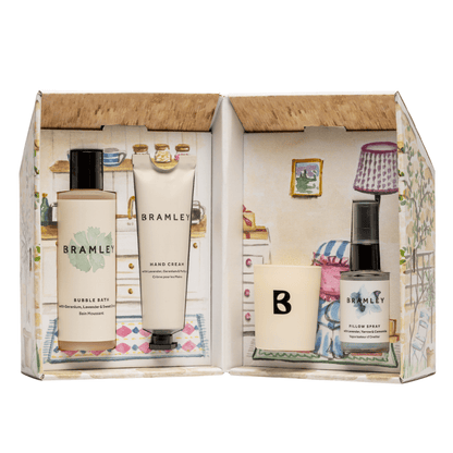Bramley Christmas Cottage Gift Set