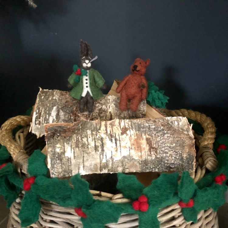 Handmade Felt Biodegradable Holly Garland Christmas Decoration