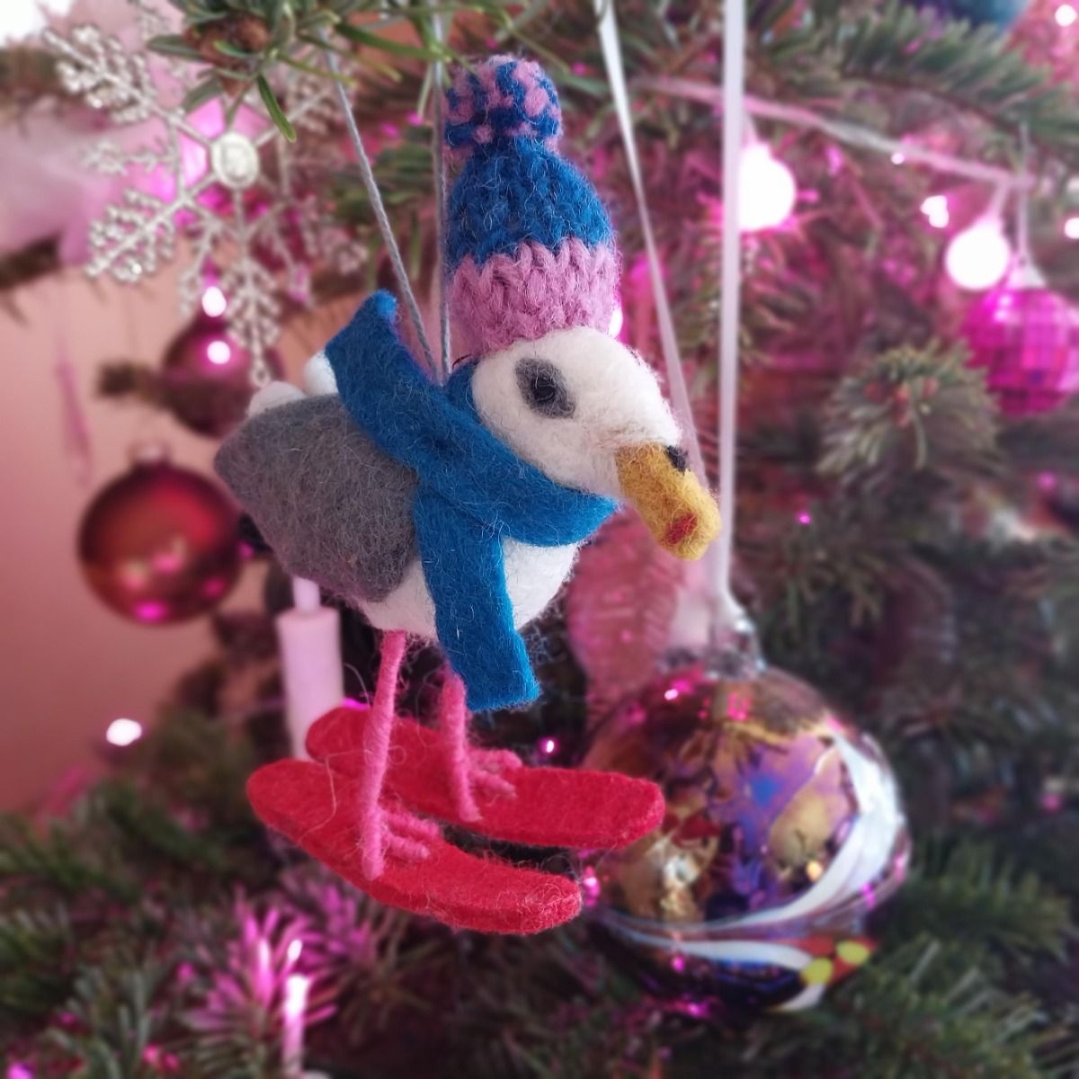 Handmade Felt Ski - Gull Hanging Christmas Seagull Decoration