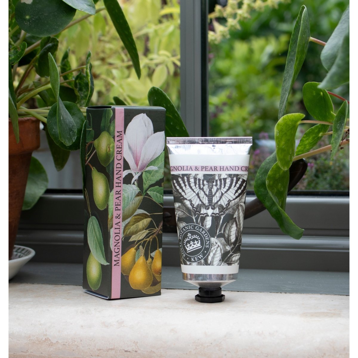 Kew Gardens Magnolia and Pear Hand Cream, 75ml